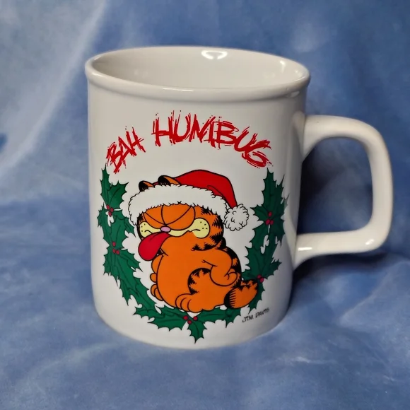 Vintage 1978 Enesco Garfield Bah Humbug Christmas 11oz White Ceramic Mug - Picture 1 of 8